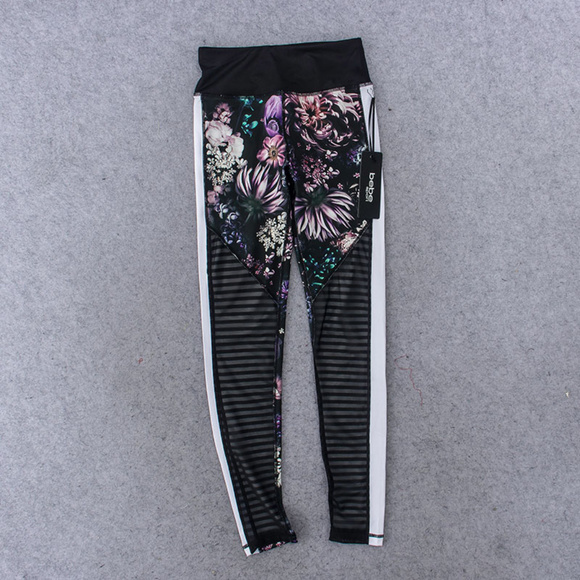 New BEBE Floral Long Leggings Yoga pants S M - Picture 3 of 8